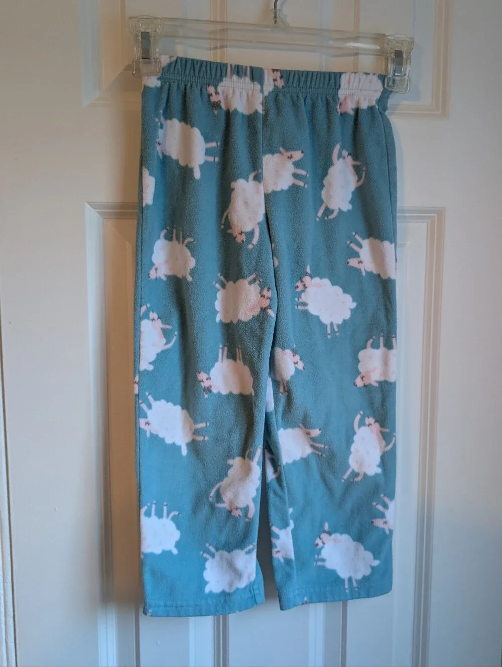 Carter's 3 Piece Pajamas Set Size 5 / 5A Sheep Theme